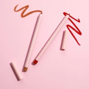 🆕Ace Beaute - Draw It Lip Liner Duo